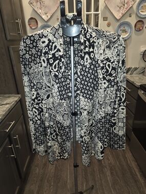 Black & White Patterned Women's Blazer Jacket